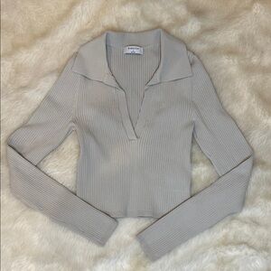 Babaton Gray V-Neck Top